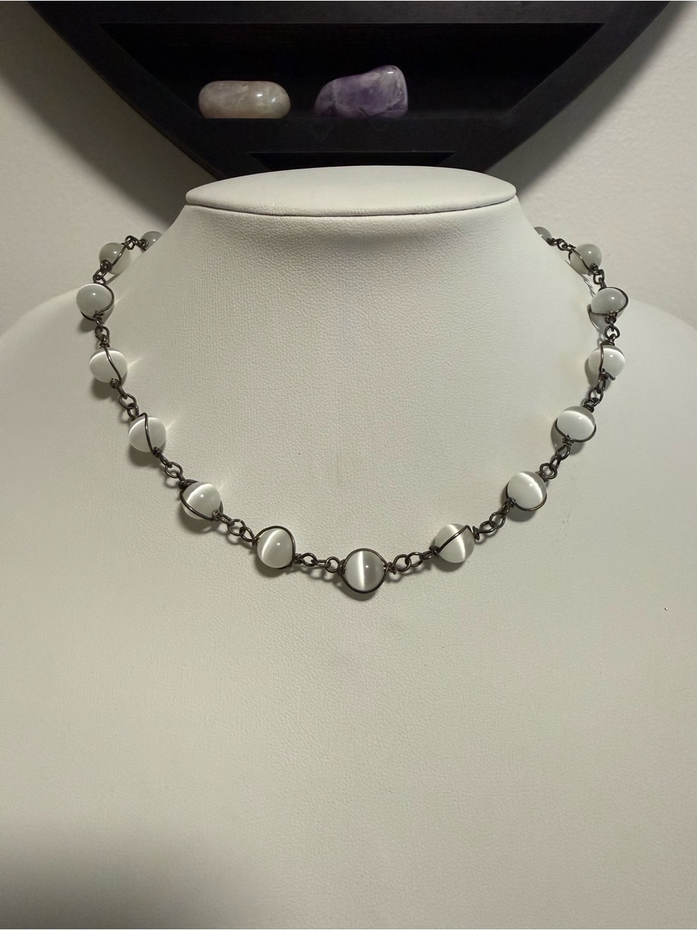 White Cat’s Eye Stone Link Necklace